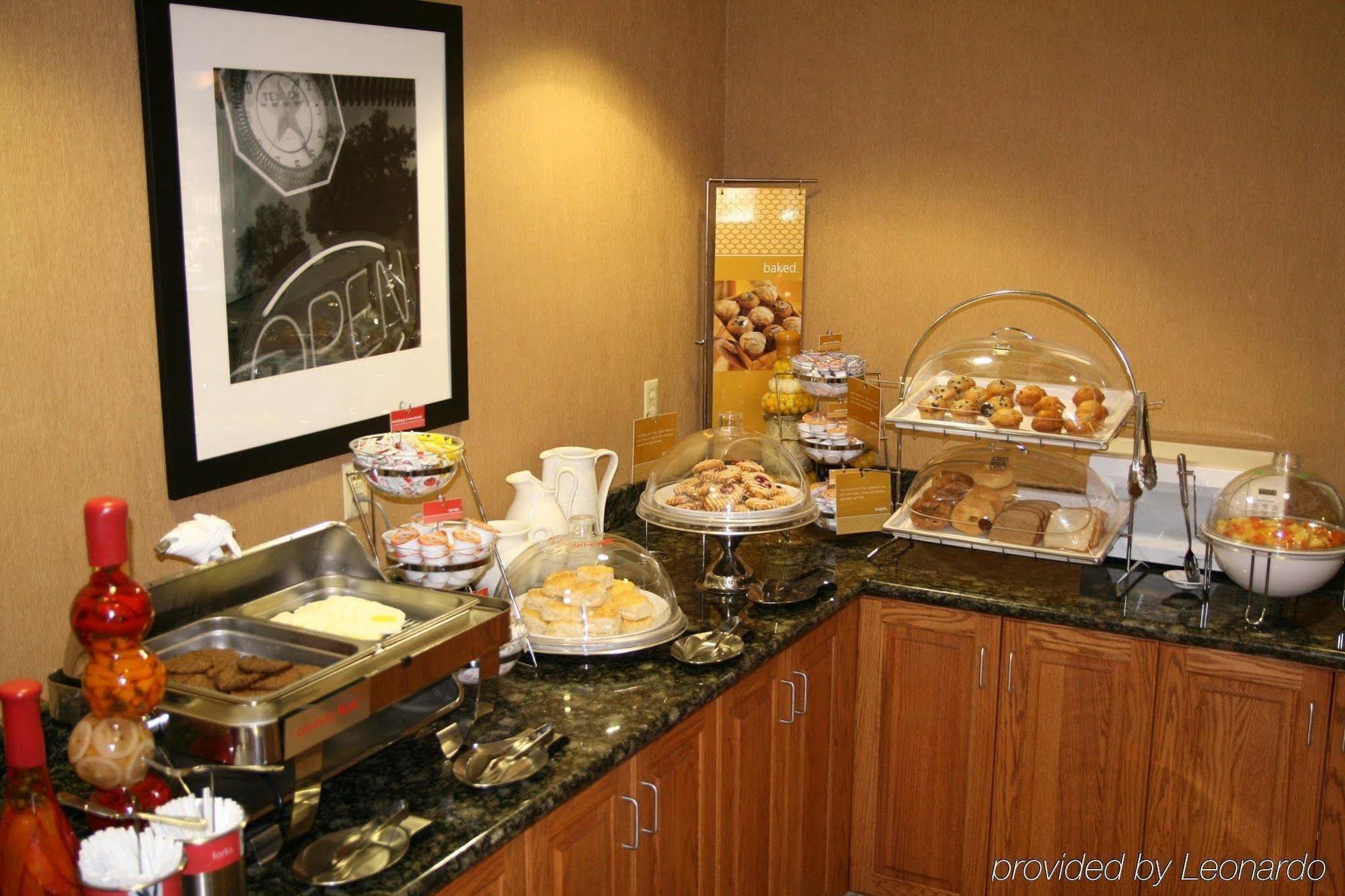 แฮมป์ตัน อินน์ สโตนี ครีก ปีเตอร์สเบิร์ก แอเรีย Stony Creek ร้านอาหาร รูปภาพ